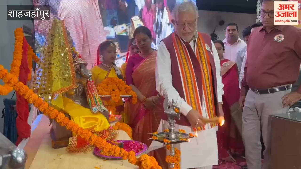 Honorarium Increased for Shikshamitras and Instructors; Finance Minister Distributes Checks