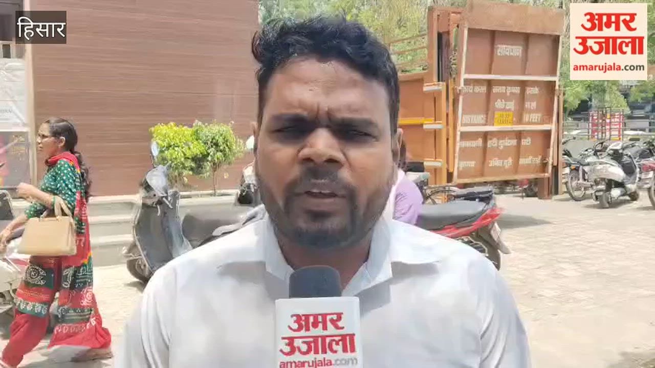 Before the Swachh Survey, garbage rotted from homes to roads.