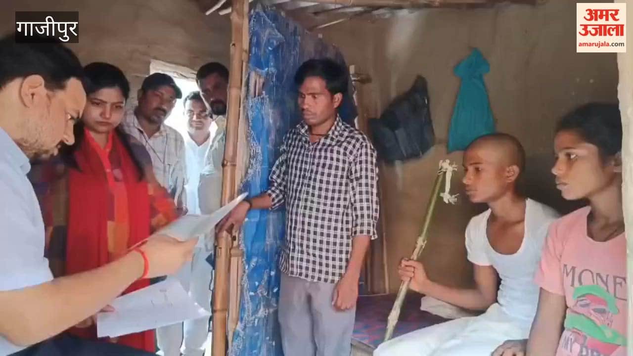 DM Hands Over Relief Checks to Children Whose Parents Died in Lightning Strike