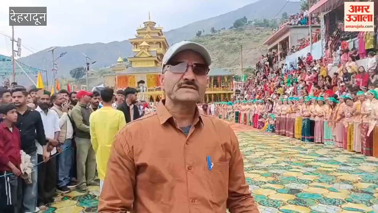 Chalda Mahasu Deity Arrives on Tour After 39 Years; Crowds of Devotees Swarm the Scene, Chanting Slogans of Victory.