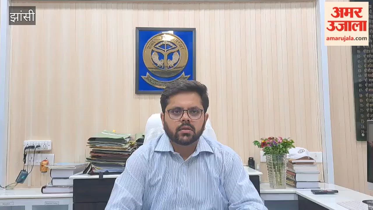 The DM appealed to fill the self-enumeration form and explained the process.