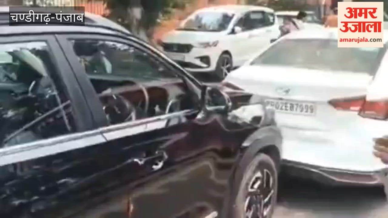 Bus Collides with Two Cars in Ferozepur