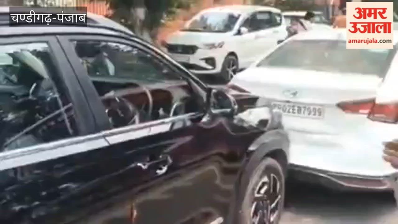 Bus Collides with Two Cars in Ferozepur