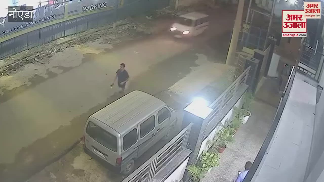 High-speed Scorpio crashes in Greater Noida.