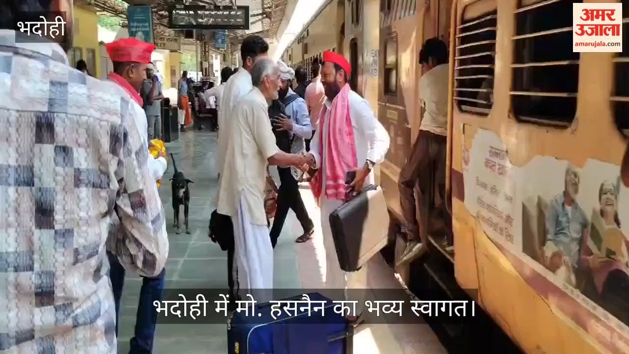 Grand Welcome for Md. Hasnain Ansari in Bhadohi Following His Return to SP