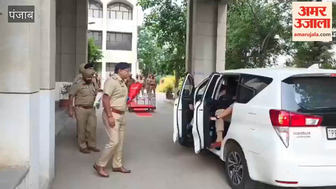 SSP Sartaj Singh Chahal assumes charge of Moga.