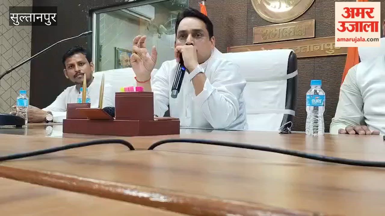 दो दिवसीय दौरे पर सुल्तानपुर पहुंचे राज्य पिछड़ा वर्ग आयोग के सदस्य सत्येंद्र कुमार बारी