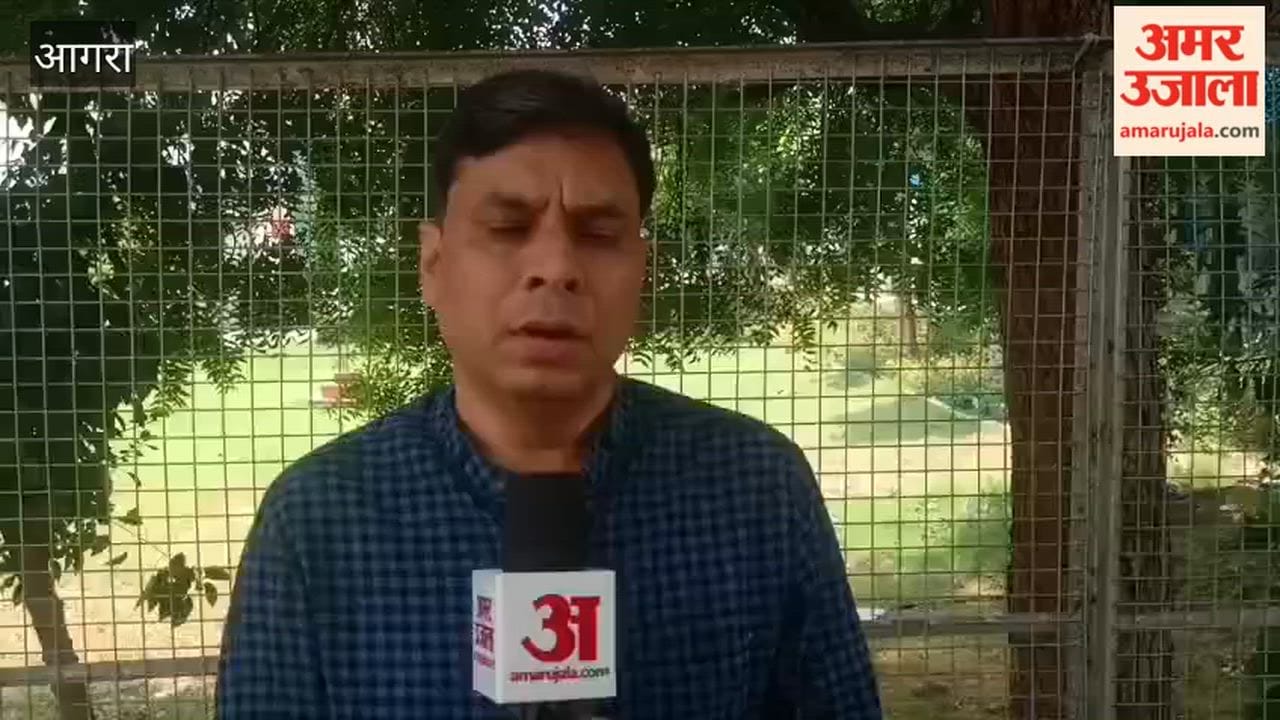 speeding truck crushed loader tempo killing three people including an innocent child