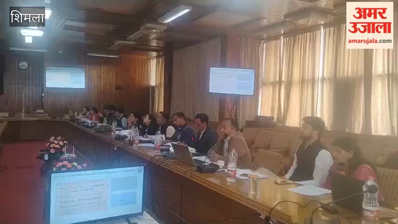 Shimla: Employees being trained for the census