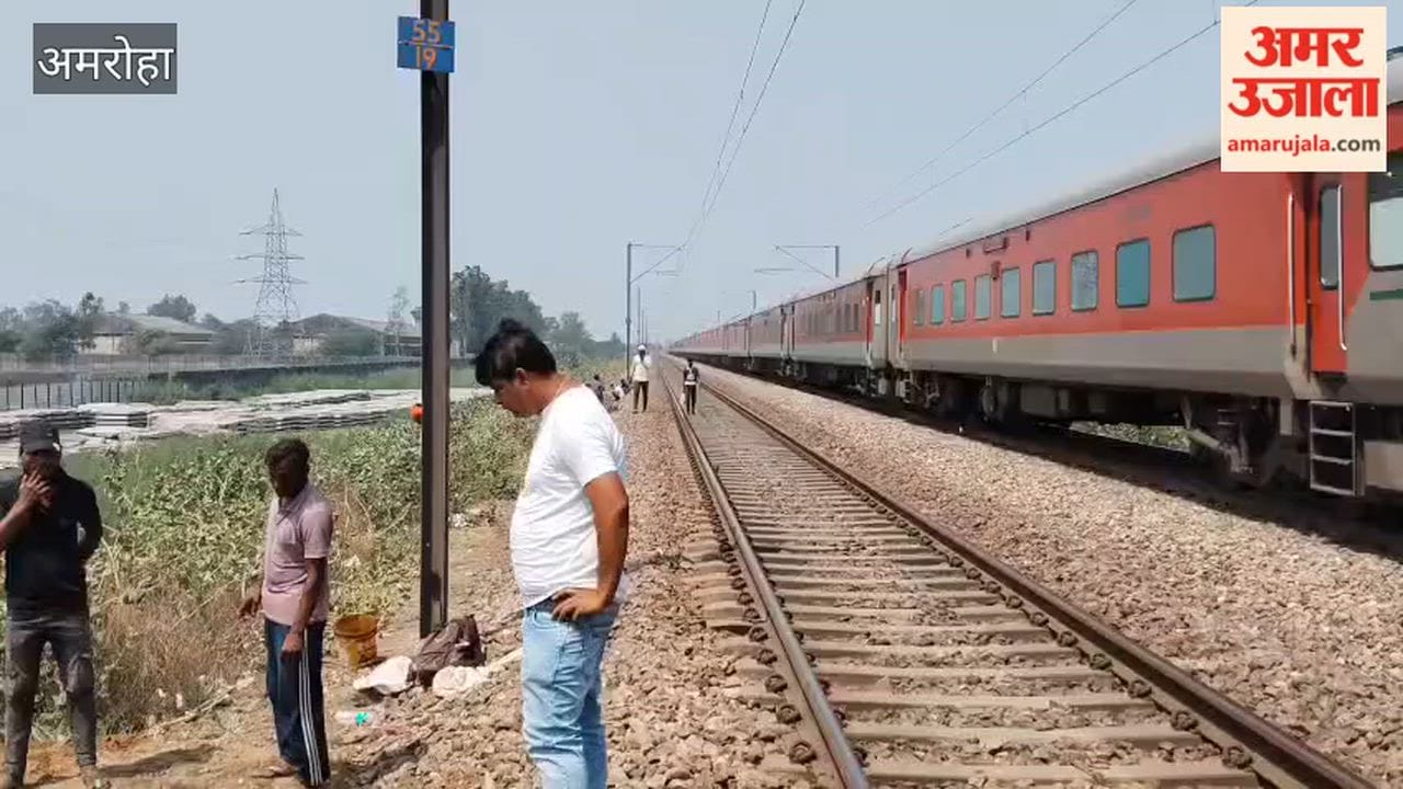 Work begins on replacing OHE poles along the Delhi-Lucknow railway line