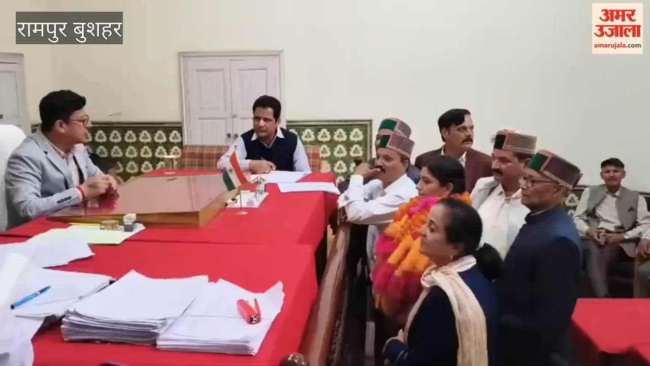 Rampur Bushahr: Candidates Arrive to File Nominations with Supporters on the Final Day of District Council Elections