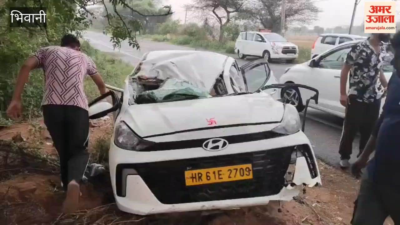 Battery and tyres stolen from crashed car