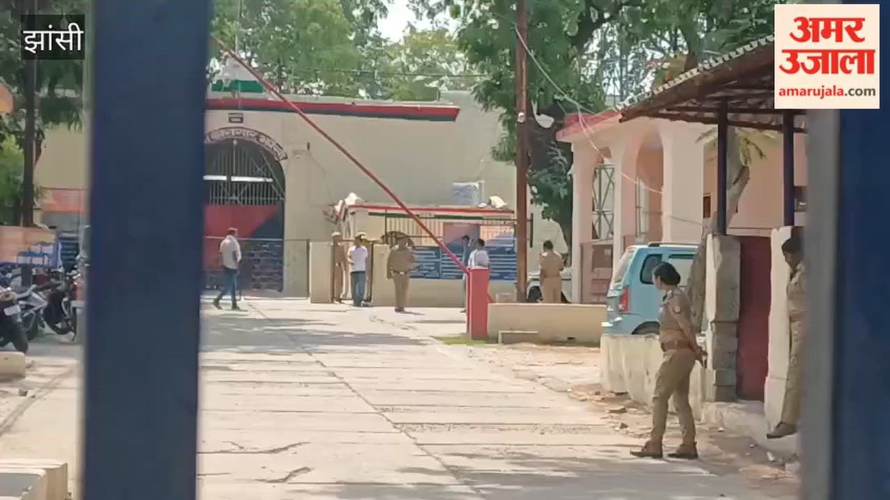 Video: Sipri police arrested BJP leader Ashish Upadhyay as soon as he was released.