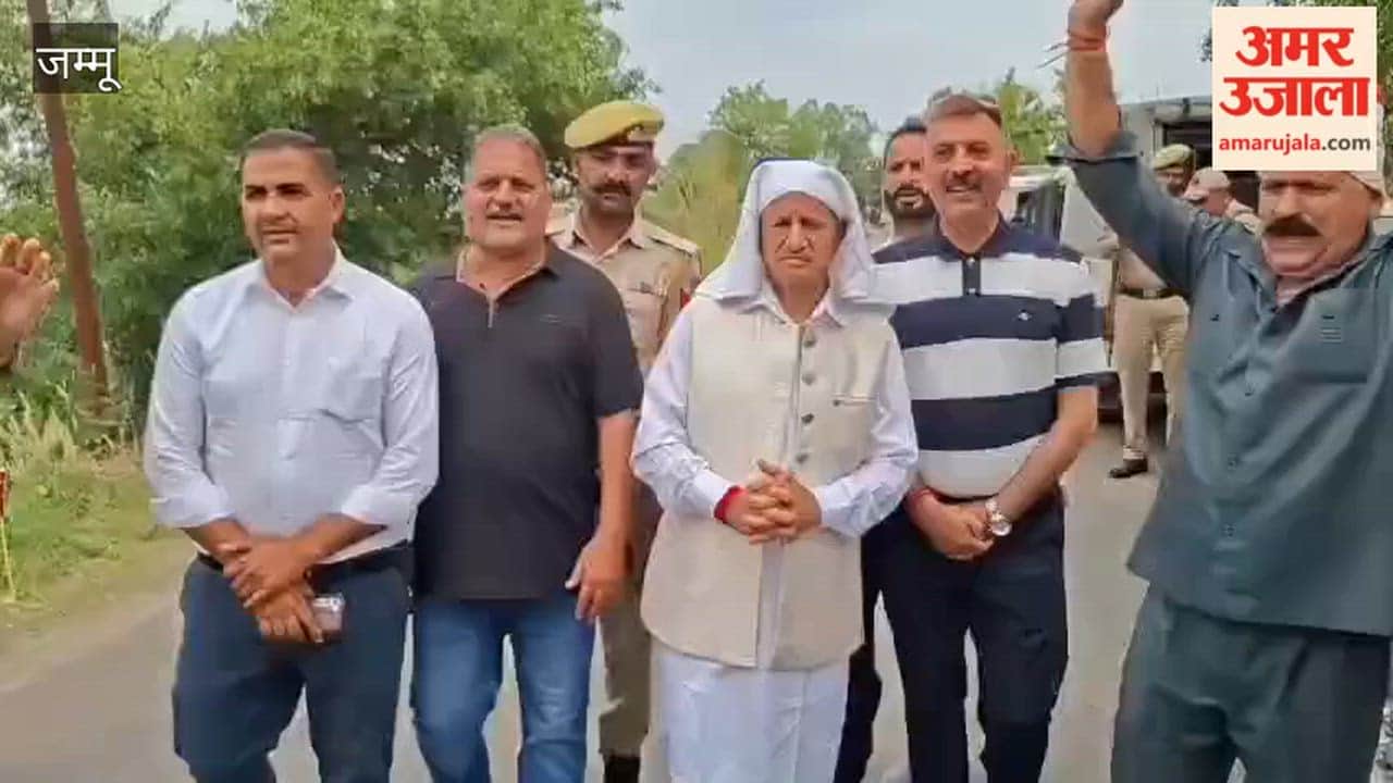 Awareness Foot March Held in Bhalwal Under 'Drug-Free' Campaign