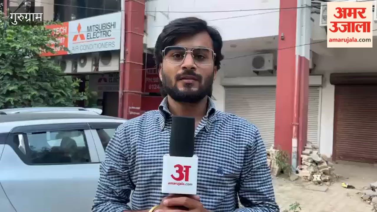Garbage and construction material falling on roads in Gurugram life of pedestrians in danger
