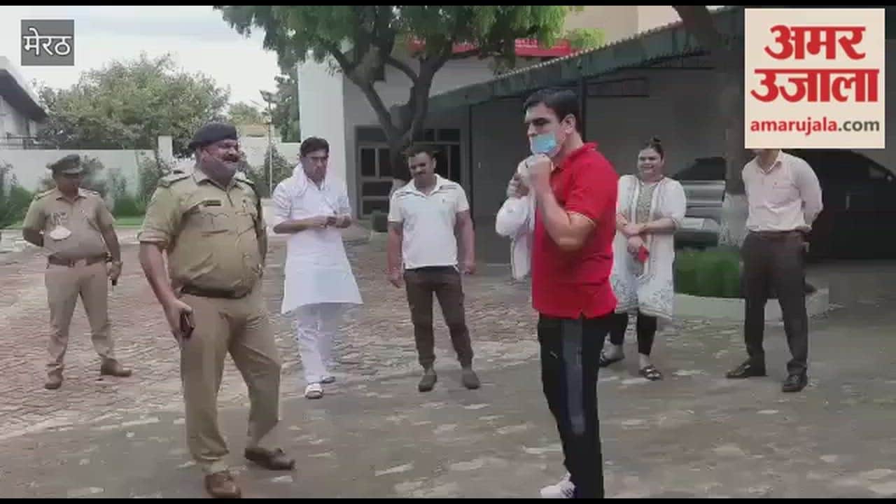 Old Video of Gangster Udham Singh Showing Attitude with CO Goes Viral on Social Media