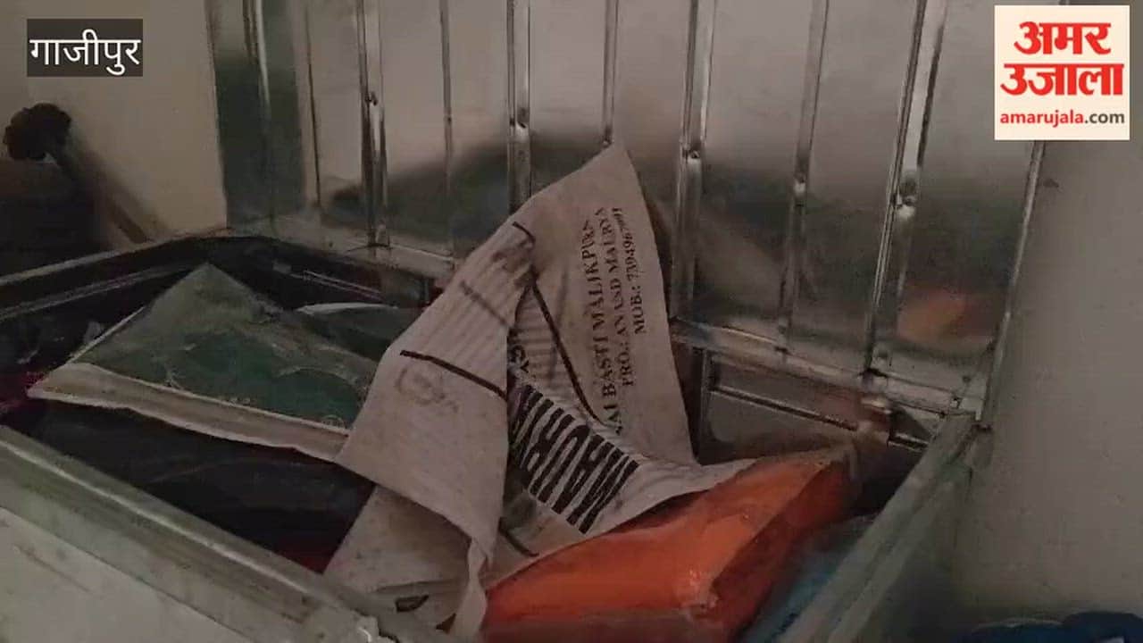 Thieves Make Off with Jewelry and Cash Worth 6 Lakhs in ghazipur