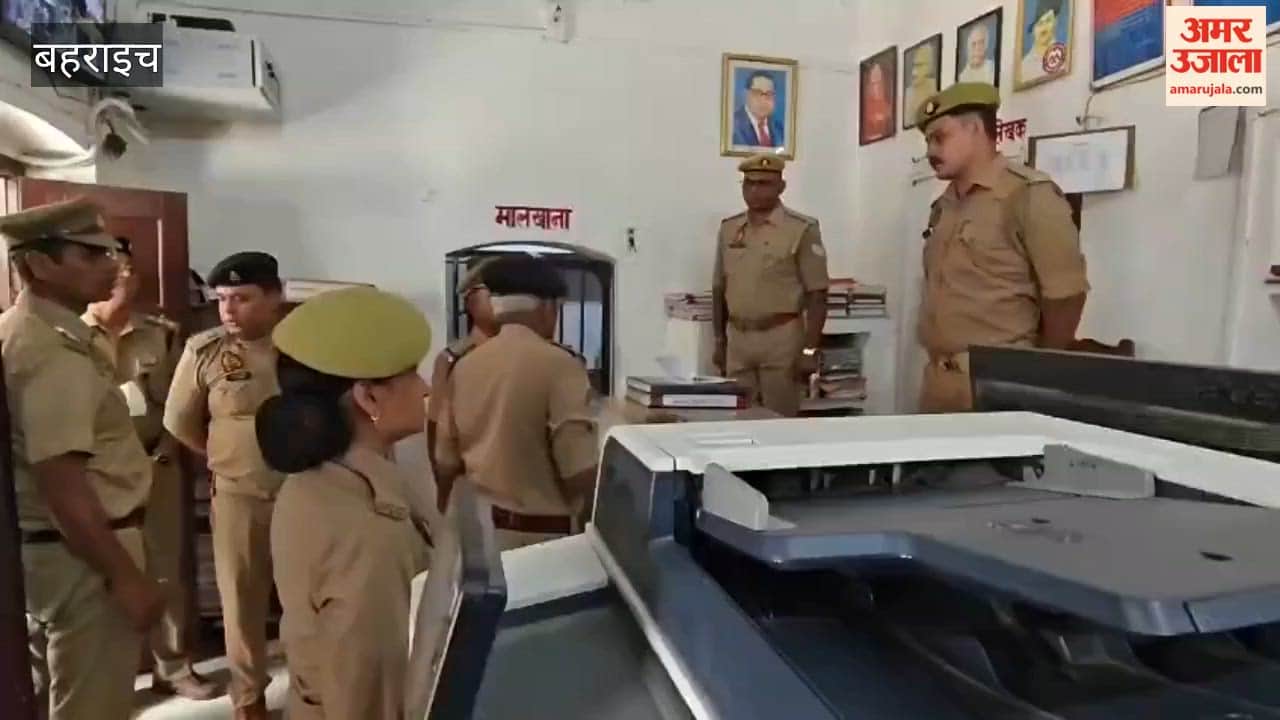बहराइच में एडीजी गोरखपुर ने रुपईडीहा थाना व भारत-नेपाल सीमा का किया निरीक्षण