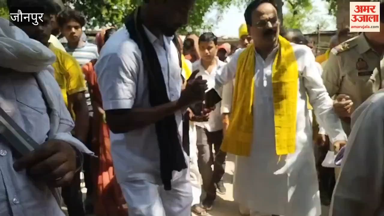 Deceased Mother Lies Down in Front of Minister Car Says Received Neither Justice Nor Aid