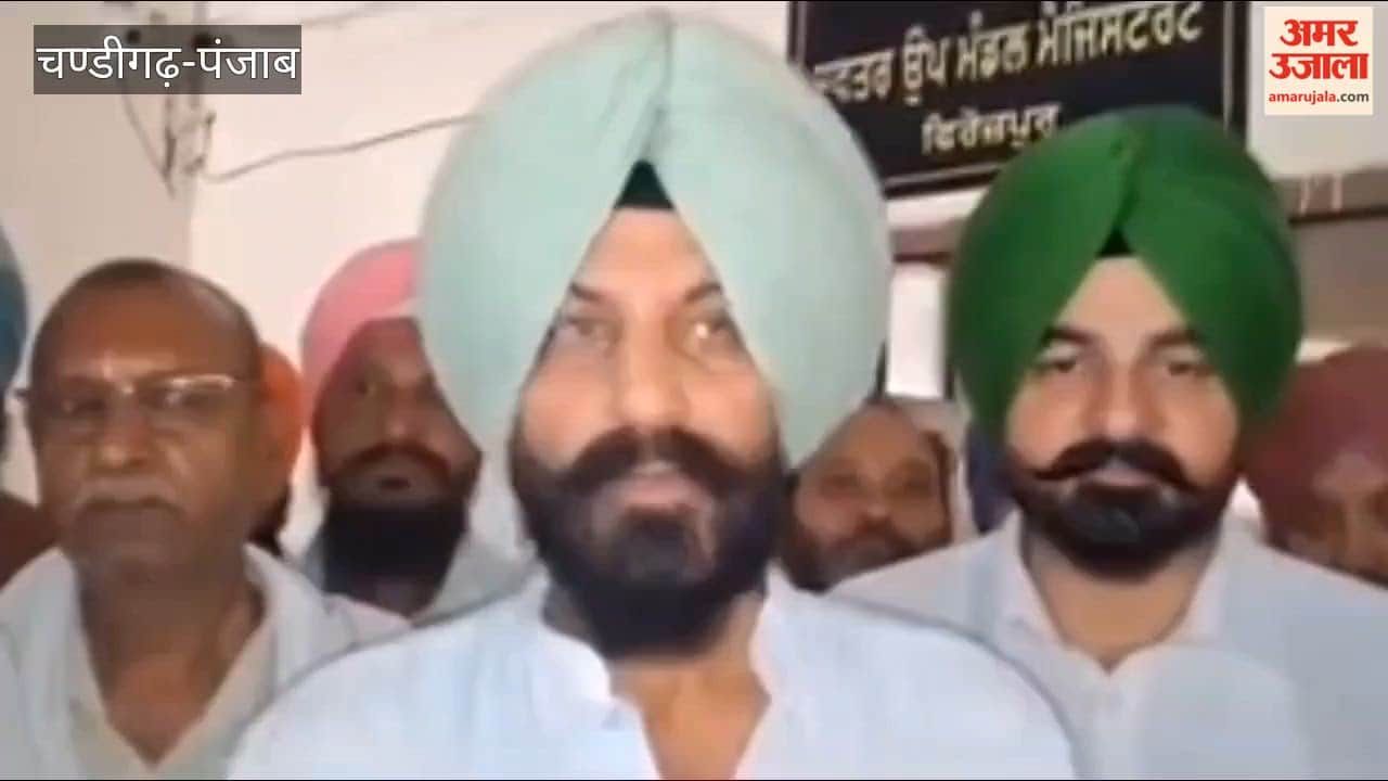 In Ferozepur, former Congress MLA Pinky claims: "We will win 33 seats in the Municipal Council."