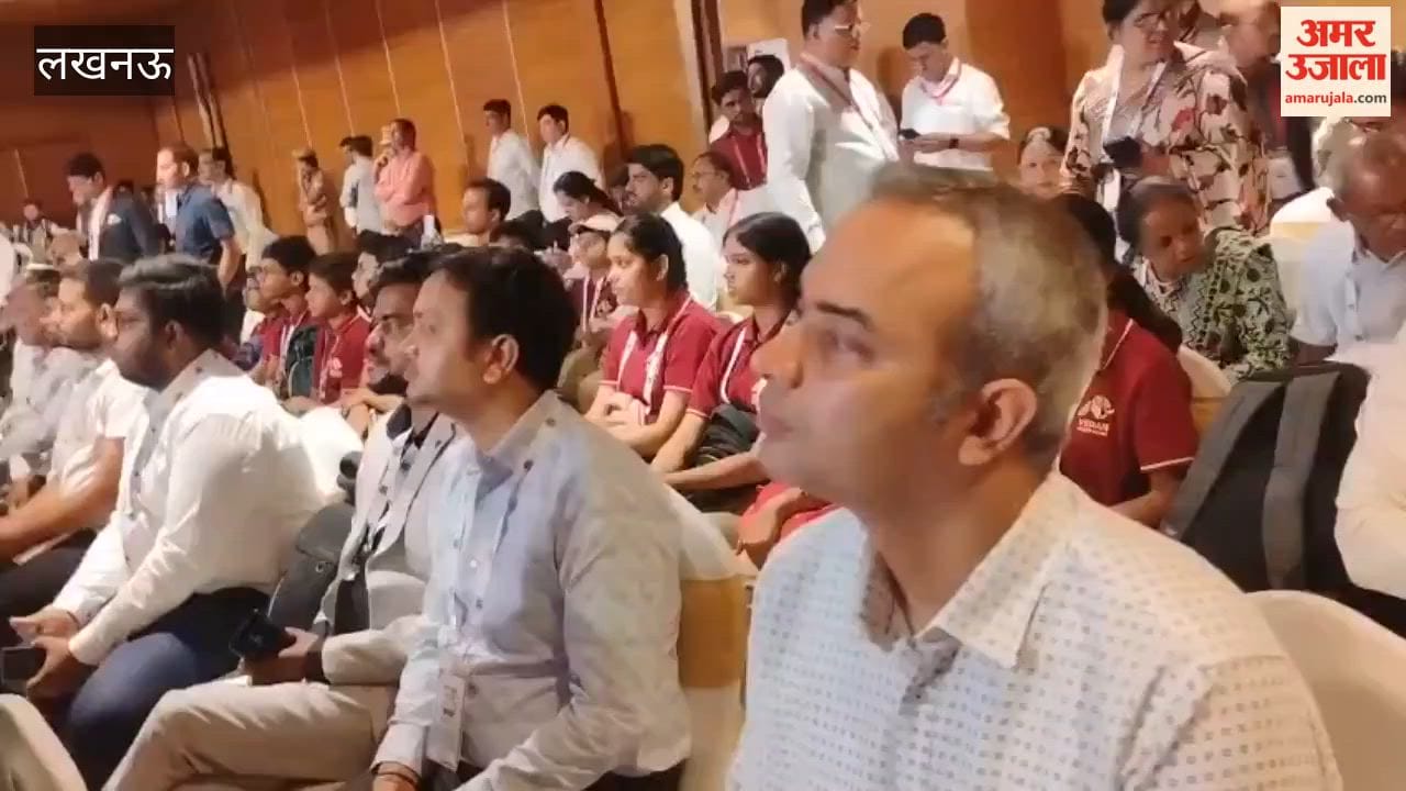 अमर उजाला संवाद 2026 के मंच पर गौर गोपाल दास ने डिजिटल उपवास का दिया मंत्र