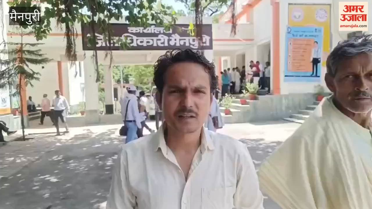 Students Approach DM Office After School Denies Admission Despite School Chalo Campaign