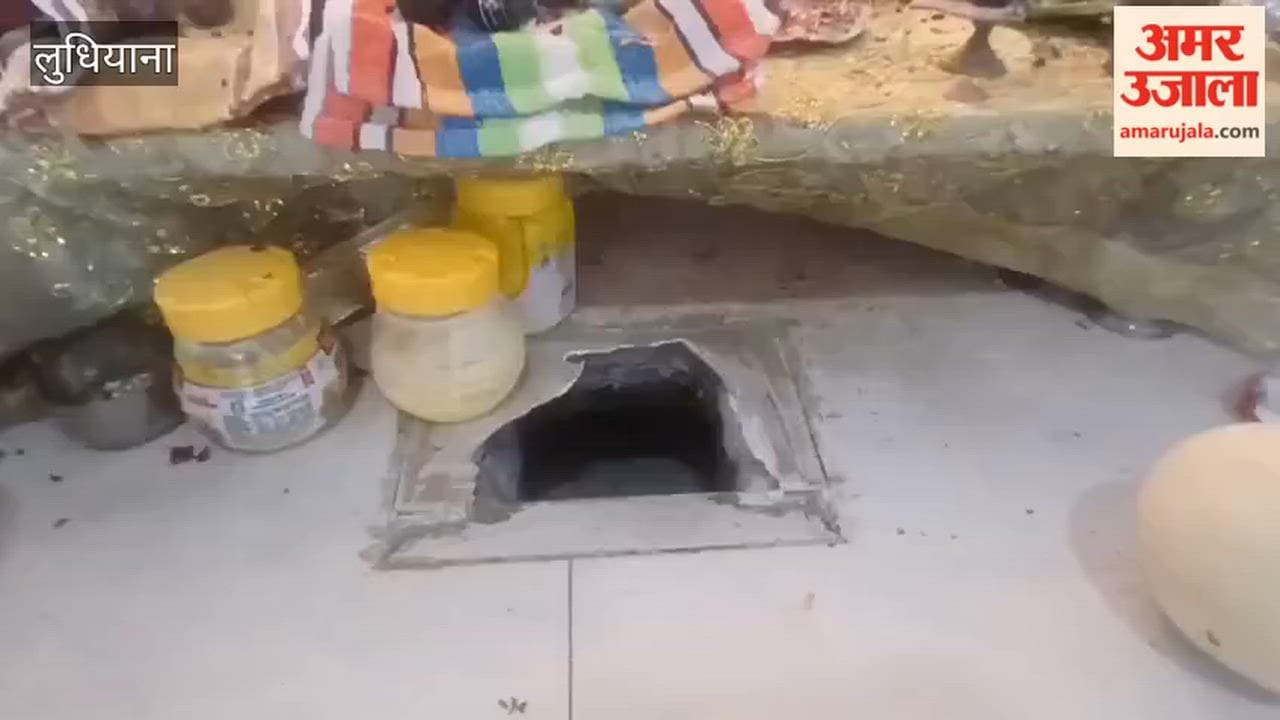 In Ludhiana, thieves broke open the donation box at the Ram Darbar Temple and stole cash.
