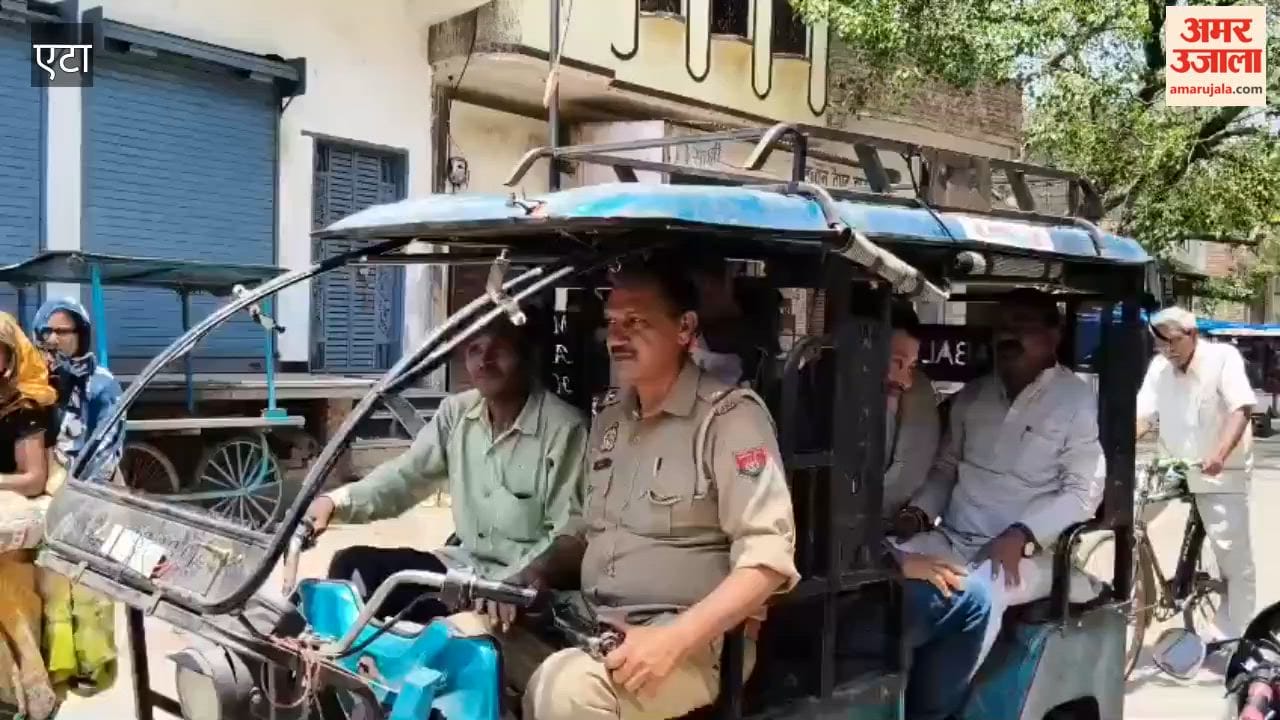 BJP MLA Sanjeev Diwakar Uses E-Rickshaw to Promote Fuel Saving