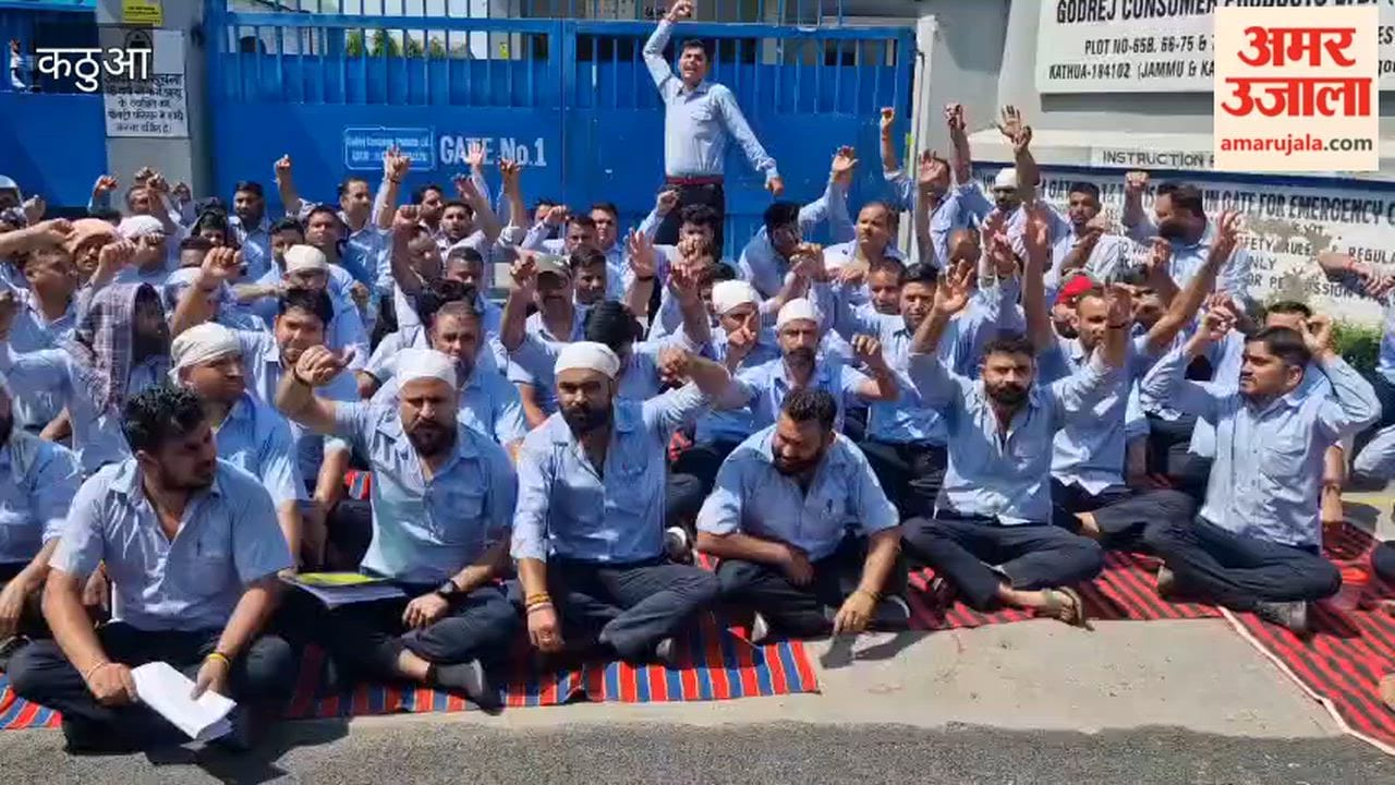 Sit-in by Sacked Employees; Protest Outside Godrej Unit