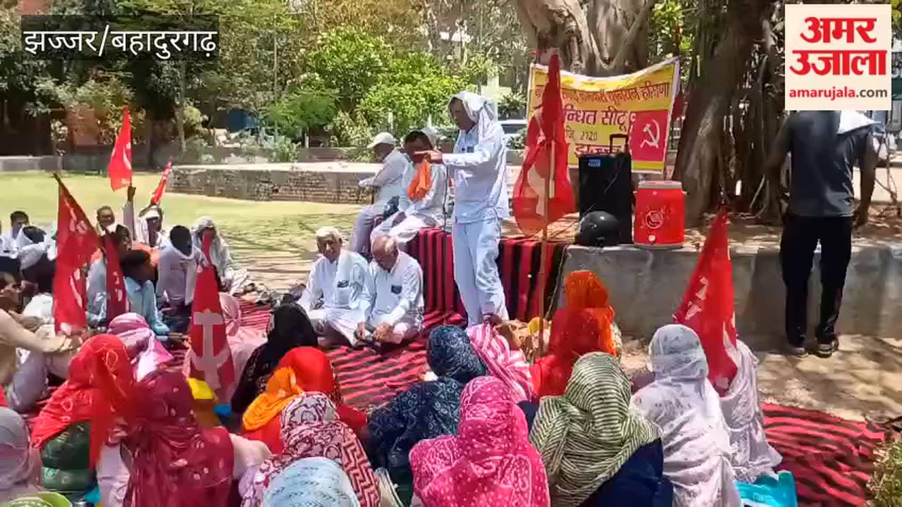Rural sanitation workers extend strike