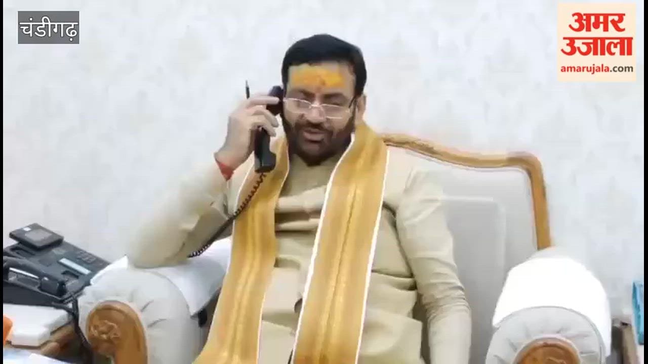 CM Saini spoke to meritorious students of class 10th and 12th over the phone.