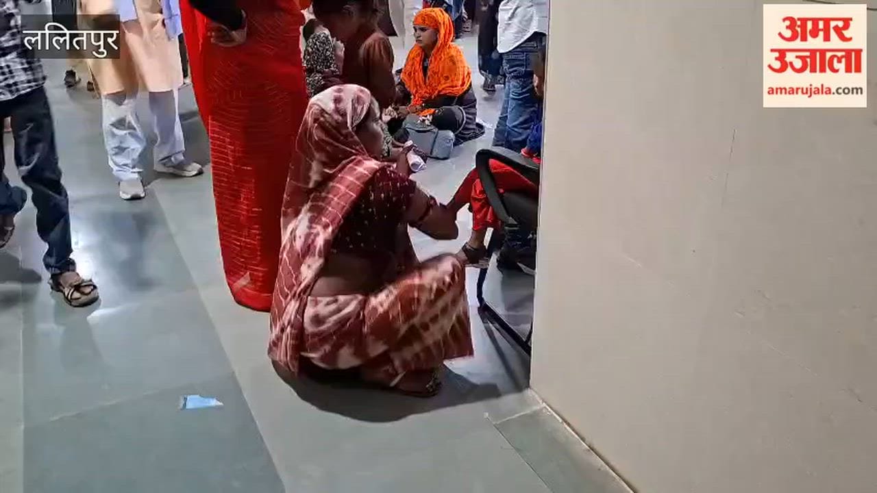 The claims of facilities in the medical college are hollow, the ACs installed in the OPD premises after removing the fans are not being used.