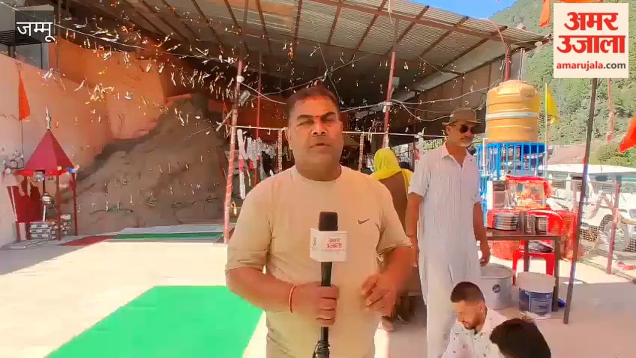 Massive Crowds of Devotees in Chinani Shiv Nagari on Malmas