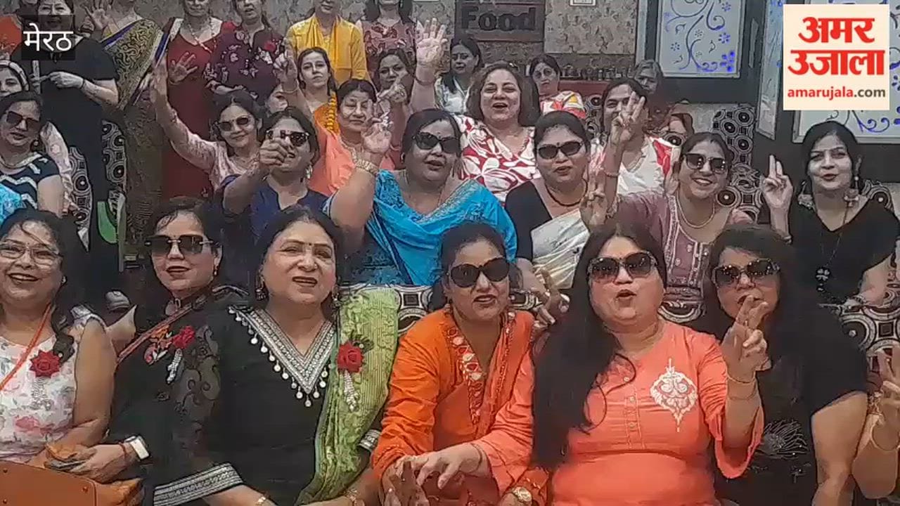Members of the Growing World Foundation Club paid a musical tribute to renowned singer Asha Bhosle.