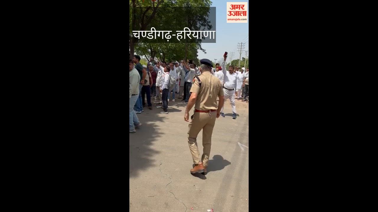 Candidates protesting against the HPSC recruitment system taken into custody.