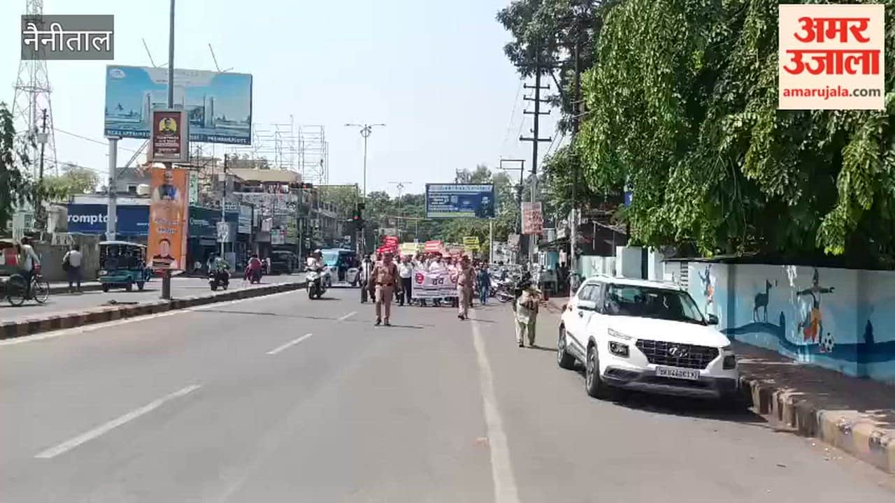 Chemist and Druggist Association organized a march in Haldwani