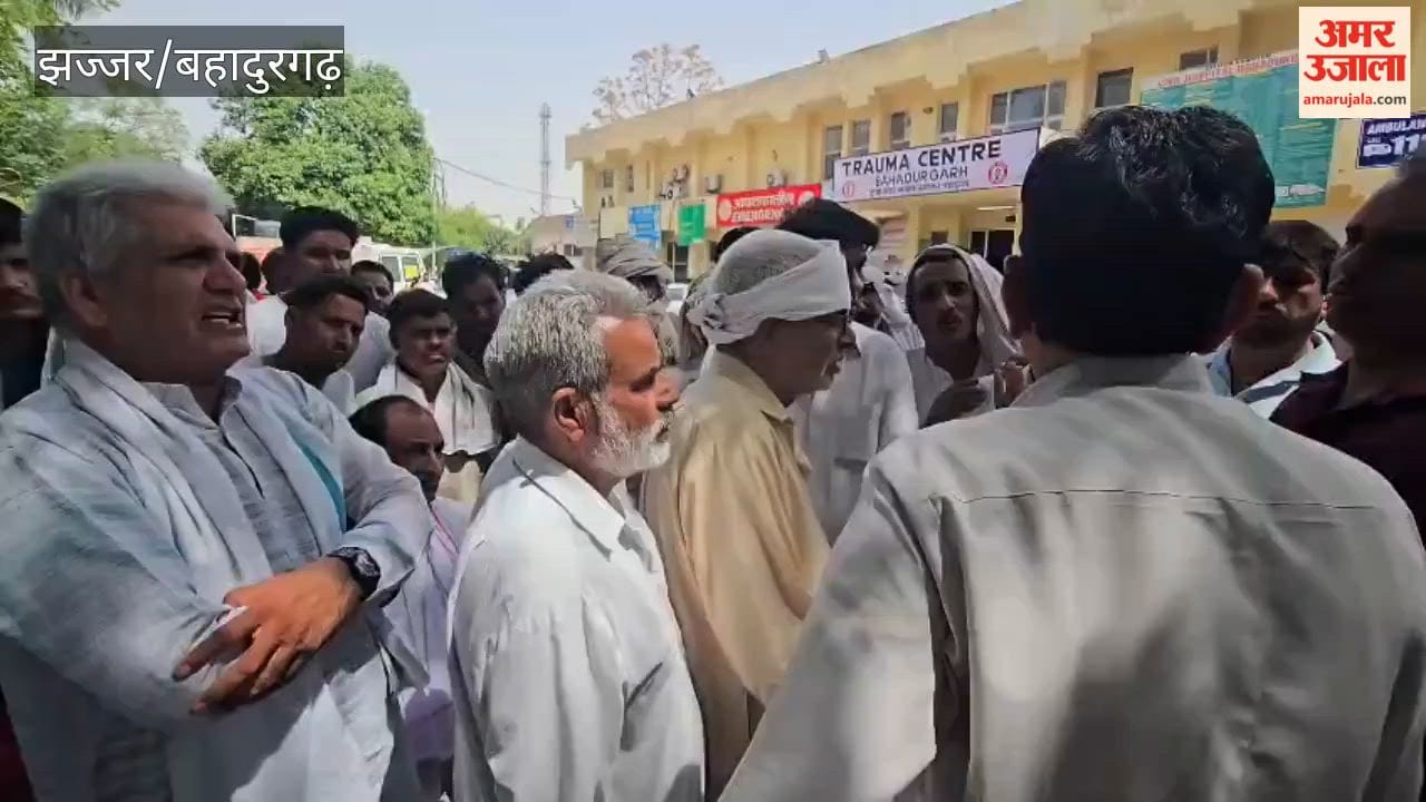 Uproar in Bahadurgarh over Plumber's Death During Sewer Cleaning