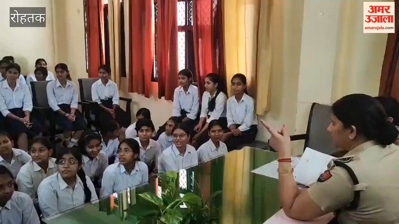 Police Dost program organized at Mahila Thana
