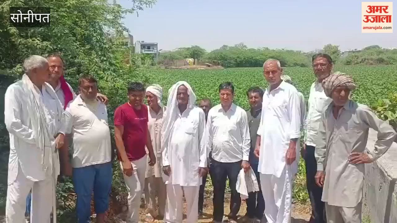 Villagers are demanding the cleaning of the pond filled with water hyacinth.