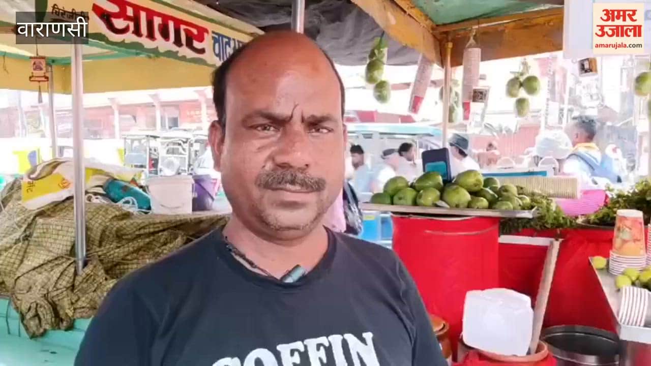 As the heat intensifies in Varanasi chaat vendor starts selling Panna