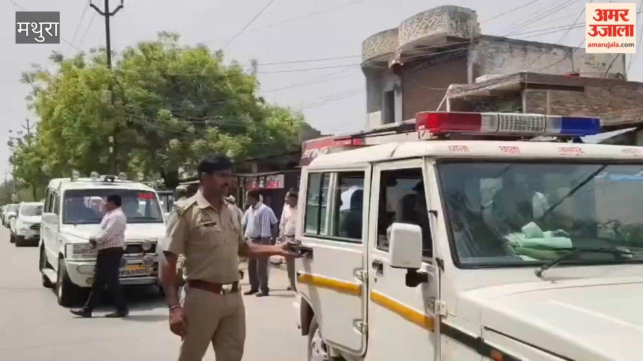 Administration Takes Action Against Illegal Meat Sales in Chhata in Mathura