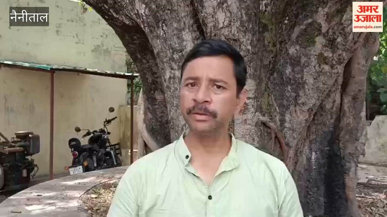 Villagers of Gaulapar reached the DM camp office to demand basic facilities