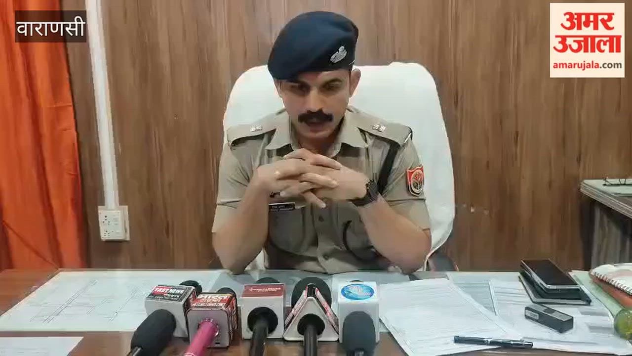 Smuggler arrested with two pistols and 7 cartridges in varanasi