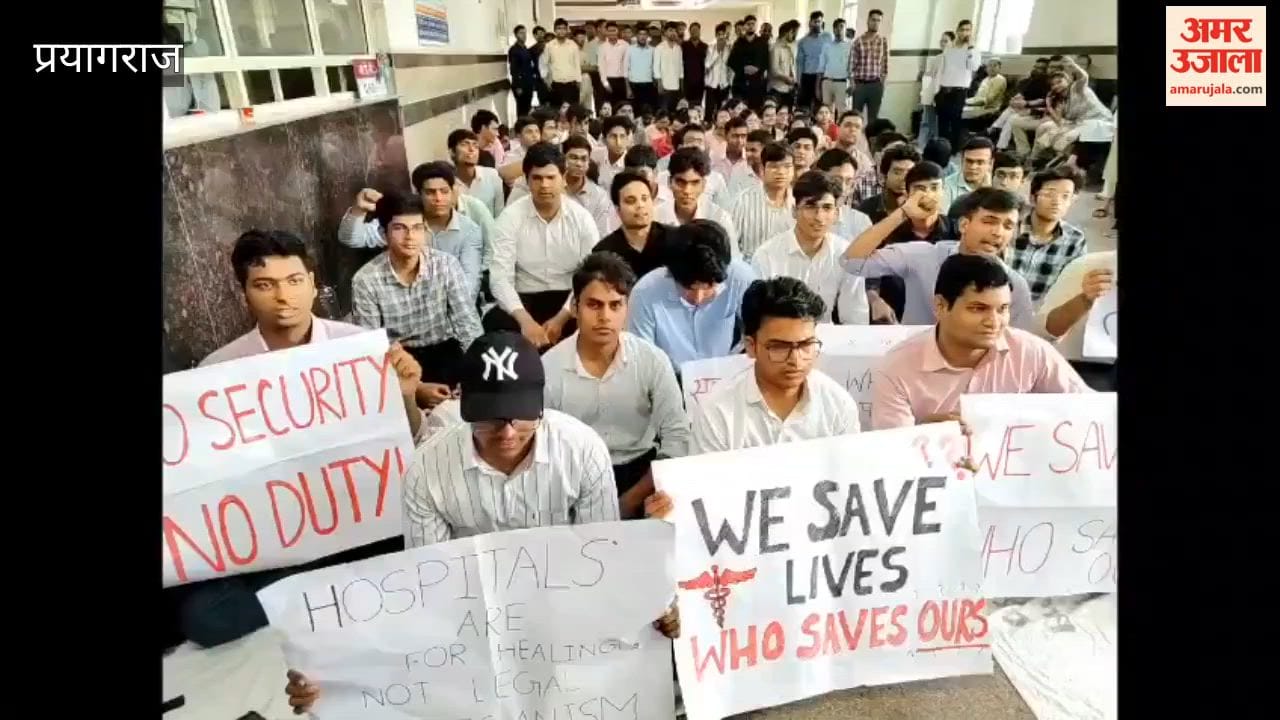 Junior doctors' protest at SRN Hospital continues for third day, causing inconvenience to patients
