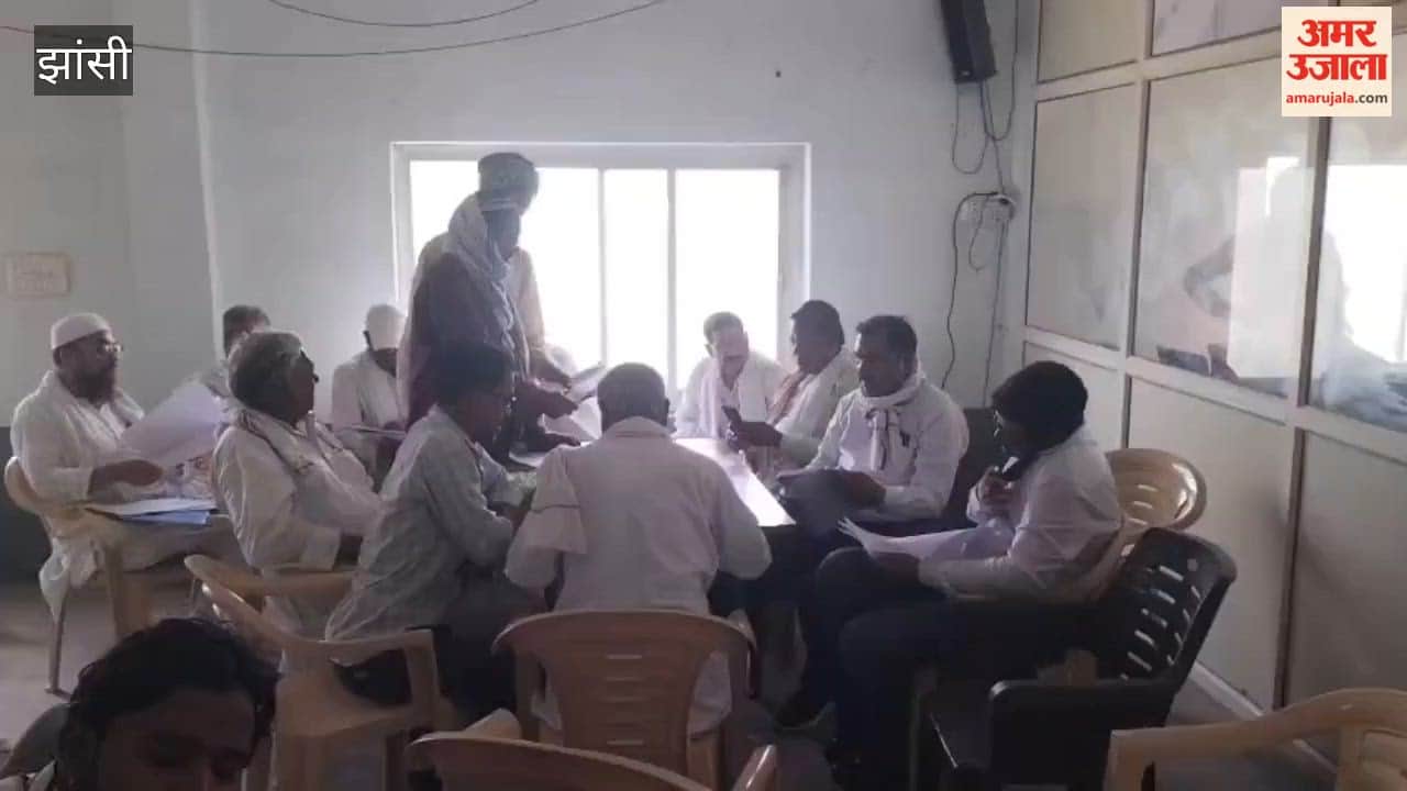 District level meeting and camp of UP Sunni Central Waqf Board was organised.