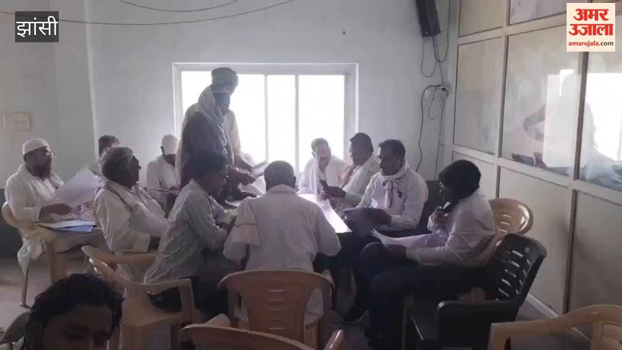 District level meeting and camp of UP Sunni Central Waqf Board was organised.