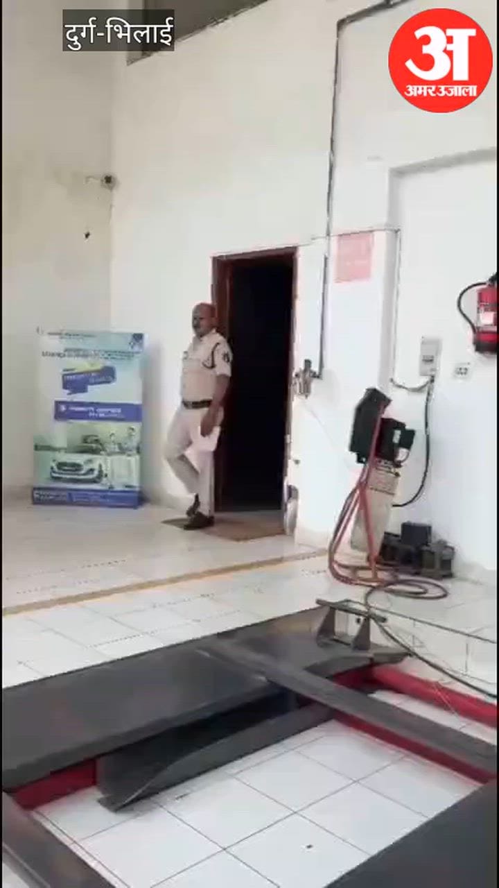 Chief executive officer accused of molestation in Maruti showroom of Bhilai