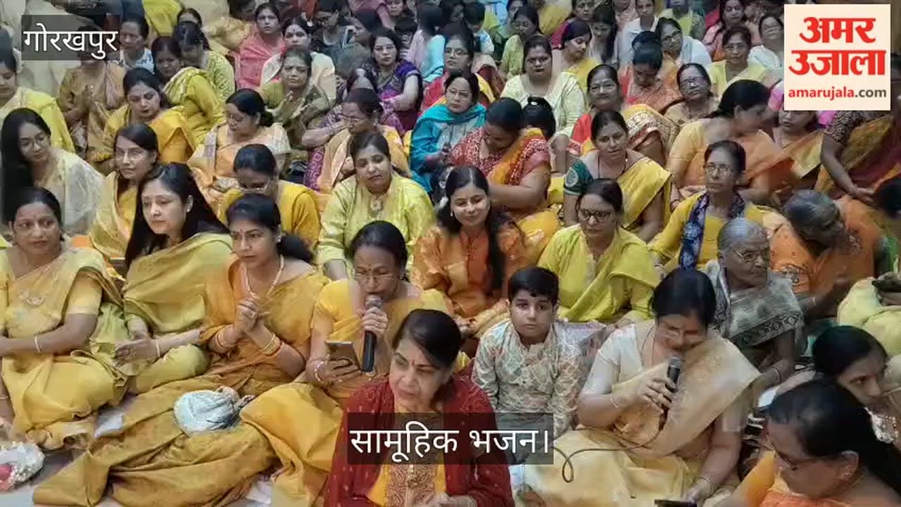 Women sang hymns of Lord Hari at Grewal Bhawan, a wave of faith surged during Purushottam month.