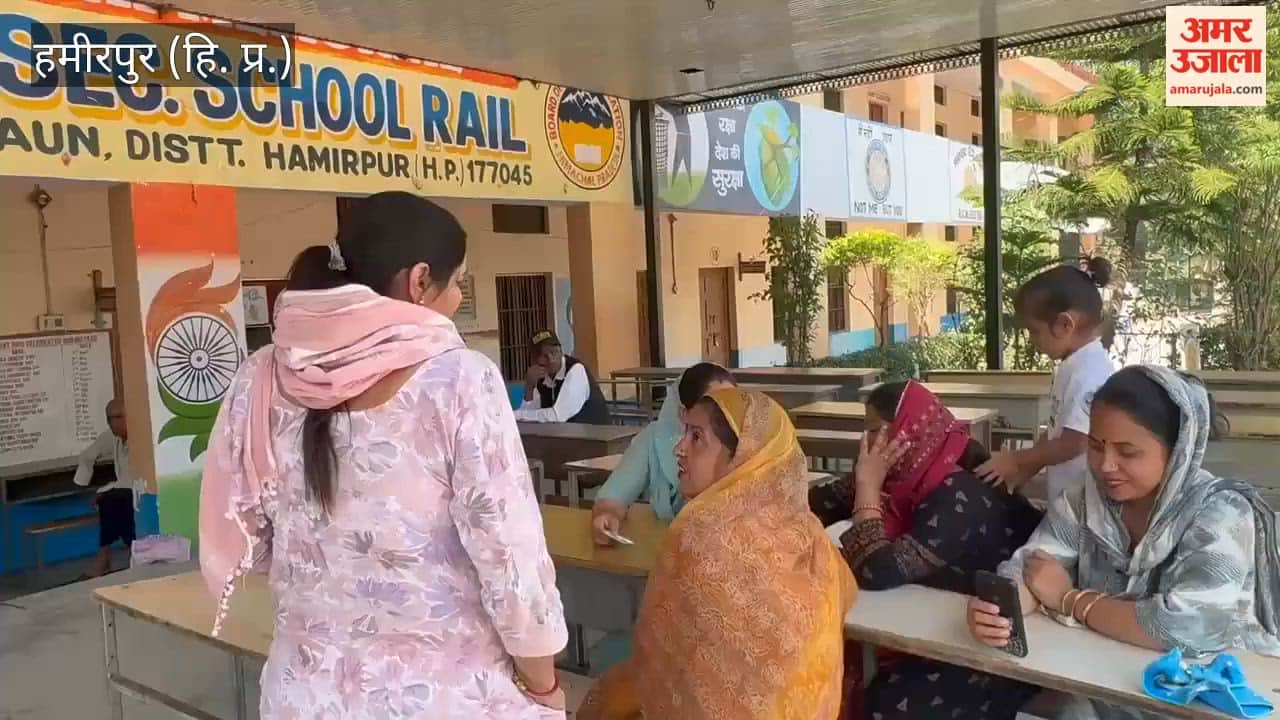 Hamirpur: So far, around 20 percent voting has taken place in various development blocks of the district