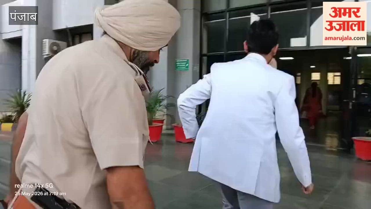 All officials, including the DC, reached the office in Moga at 7:30 AM.